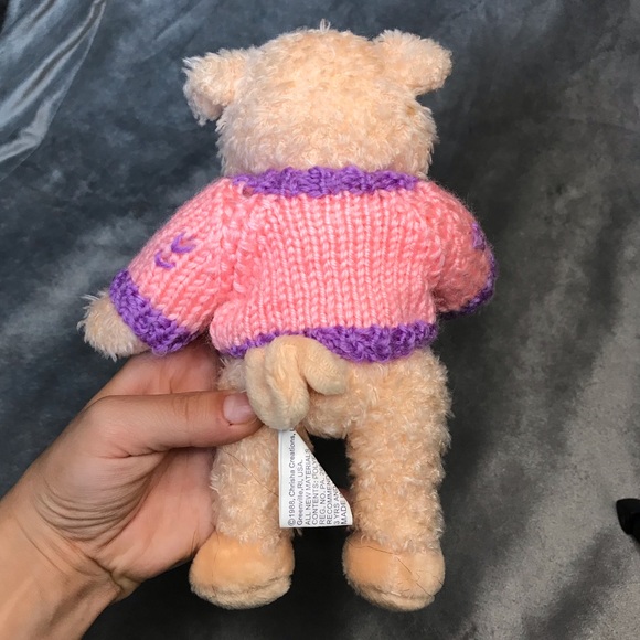 Vintage Chrisha Payful Plush pink pig wearing a knit Easter sweater with carrot - Picture 6 of 7